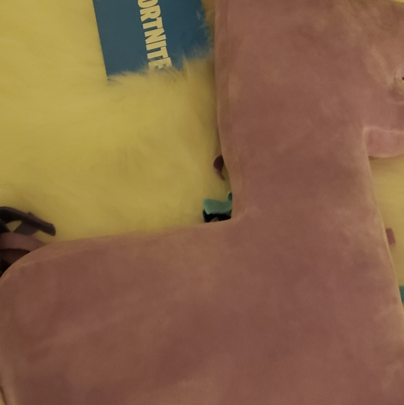 Fortnite llama pillow - Picture 4 of 4